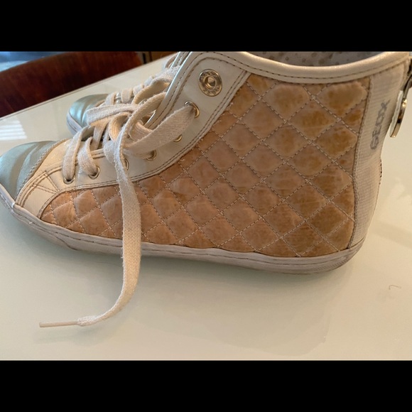 Geox gold and cream high tops - Picture 4 of 7